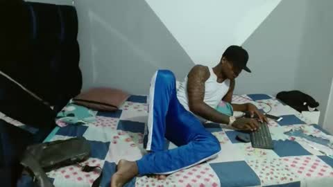 joao_leao online show from 11.10.25