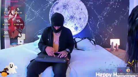 Snapshot of joaoandlexy chatting on 10.31.25 joaoandlexy online show from 10.31.25