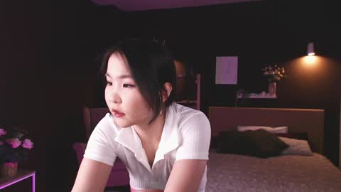 Amina online show from 02.01.25