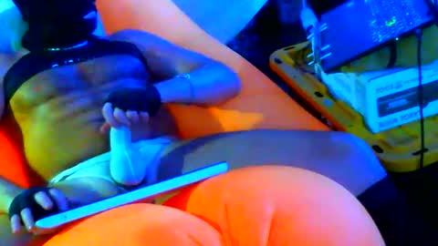 Snapshot of jockfacexxx chatting on 01.21.25 bulgejockx online show from 01.21.25