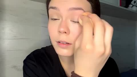 Mila online show from 05.15.26