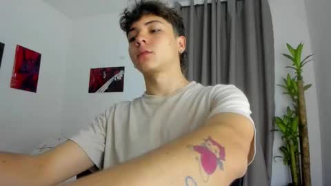 Snapshot of joe23___ chatting on 11.12.25 Joe online show from 11.12.25