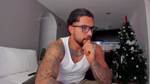 joe_esthetic online show from 12.04.25