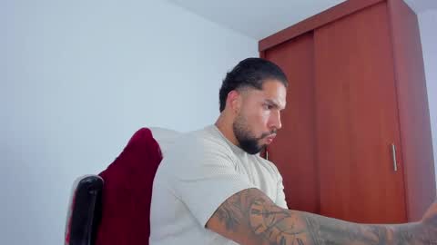 Snapshot of joe_esthetic chatting on 05.05.26 joe_esthetic online show from 05.05.26