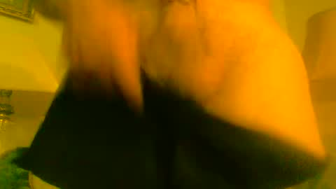 Snapshot of joeblow61616 chatting on 10.24.25 joeblow61616 online show from 10.24.25