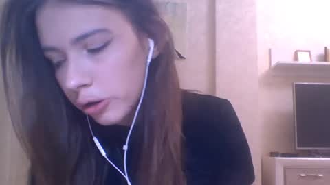 Jennifer online show from 10.17.25