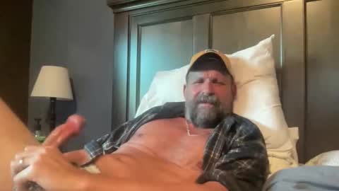 Snapshot of joestros chatting on 10.30.25 joestros online show from 10.30.25