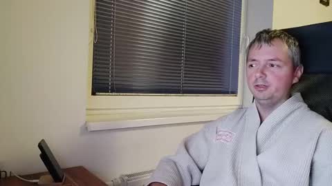 Snapshot of jogger1991 chatting on 12.01.24 Jogger1991 online show from 12.01.24