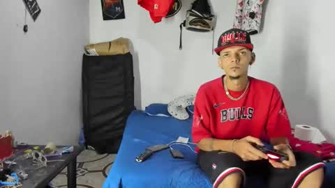 Snapshot of johan_and_antonella chatting on 02.13.26 johan_and_antonella online show from 02.13.26