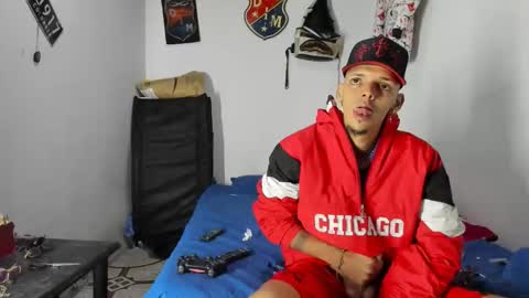 Snapshot of johan_and_antonella chatting on 02.15.26 johan_and_antonella online show from 02.15.26