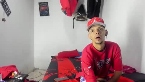 Snapshot of johan_and_antonella chatting on 04.02.26 johan_and_antonella online show from 04.02.26