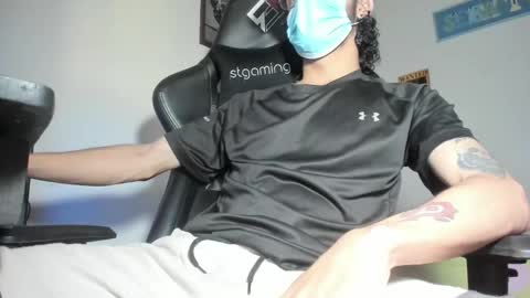 Snapshot of johan_cutter_ chatting on 09.15.25 Johan online show from 09.15.25