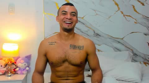 Snapshot of johan_miller1 chatting on 10.25.25 johan online show from 10.25.25