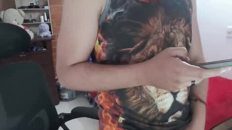 JOHAN independient model online show from 02.16.26