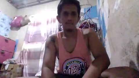 Snapshot of john19881995 chatting on 05.27.26 john19881995 online show from 05.27.26