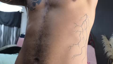 Snapshot of john_and_louis chatting on 01.31.25 John online show from 01.31.25