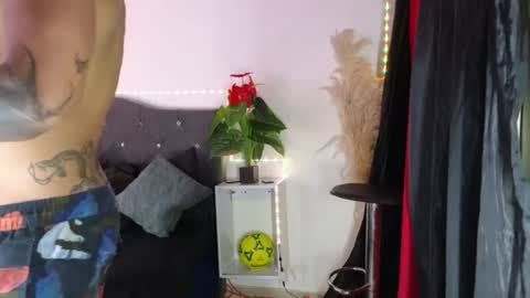 John  online show from 07.08.26