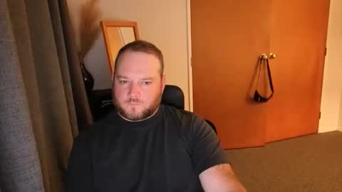 john_bear1 online show from 04.08.26