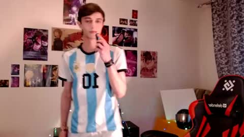 Snapshot of john_winx chatting on 05.23.26 john_winx online show from 05.23.26