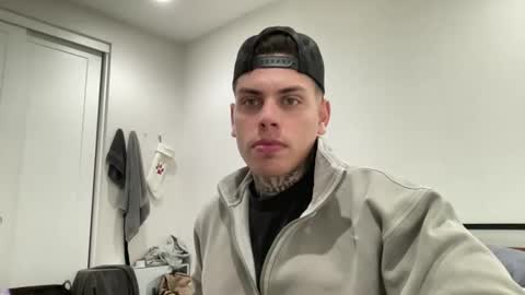 JAXX online show from 01.02.25