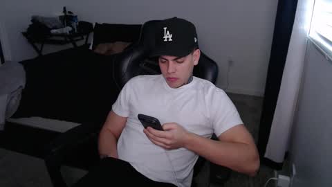 JAXX online show from 01.08.26