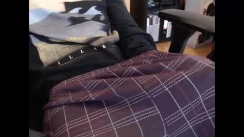 Snapshot of johnbongo chatting on 01.22.25 johnbongo online show from 01.22.25