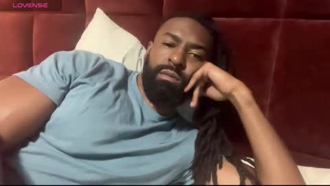 John Gabbana online show from 11.04.25