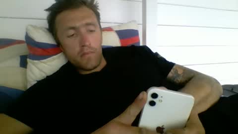 Snapshot of johngiaver3 chatting on 05.03.26 johngiaver3 online show from 05.03.26