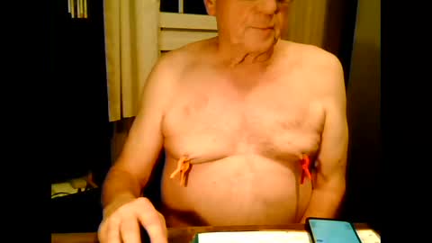 johnjohn6226 online show from 12.17.25