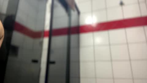 Snapshot of johnjow10 chatting on 02.09.25 JOHN online show from 02.09.25