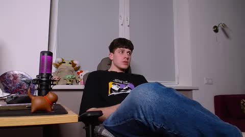Snapshot of johnny_boom chatting on 01.30.25 johnny boom online show from 01.30.25