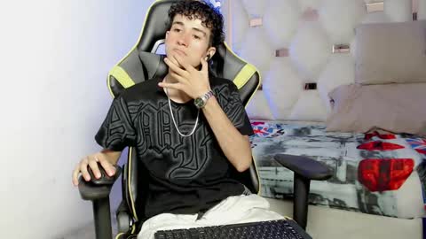 johnny_cagee online show from 09.19.25