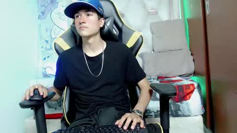 johnny_cagee online show from 10.08.25