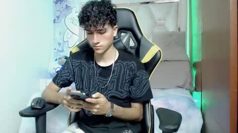 johnny_cagee online show from 10.26.25