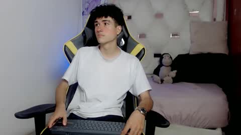 johnny_cagee online show from 01.15.26