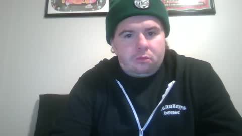 Snapshot of johnnyb1118 chatting on 01.30.25 johnnyb1118 online show from 01.30.25