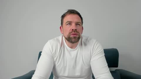 johnnydough82 online show from 03.02.25