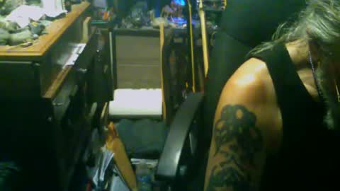 johnnyshung1 online show from 11.14.25