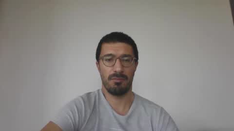 Snapshot of johnparis7575 chatting on 10.21.25 Johnfrench online show from 10.21.25