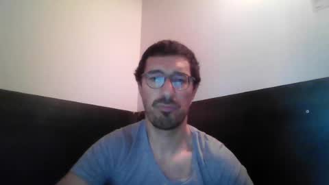 Snapshot of johnparis7575 chatting on 07.10.26 Johnfrench online show from 07.10.26