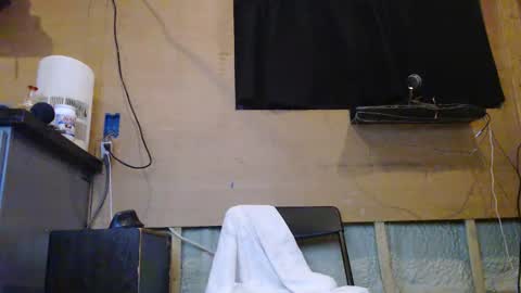 Snapshot of johnplayer23 chatting on 12.08.24 johnplayer23 online show from 12.08.24