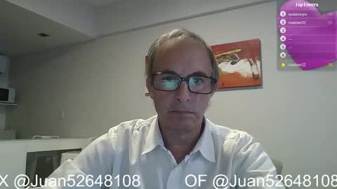 Snapshot of johnq_23 chatting on 10.23.25 John online show from 10.23.25
