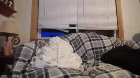 Snapshot of johstondude chatting on 11.07.25 Johston online show from 11.07.25