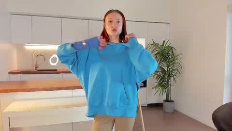 Alva online show from 04.22.26