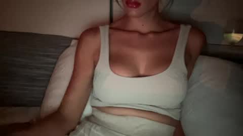 jojoxoxox24 online show from 09.21.25