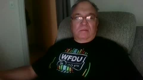 Snapshot of joker5339 chatting on 10.11.25 joker5339 online show from 10.11.25