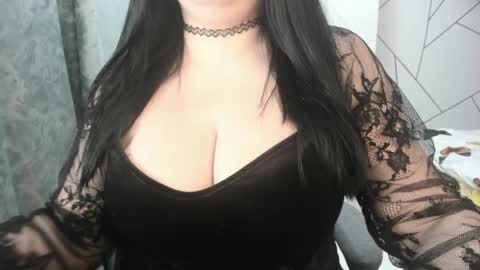 Jolene online show from 01.12.25