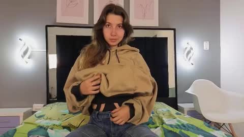 jolie_lov online show from 02.09.26