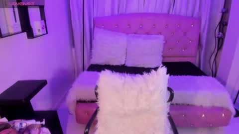 Jolie price  online show from 04.12.26