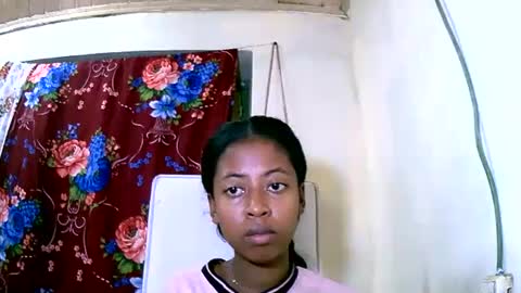 joliekah27 online show from 01.16.25